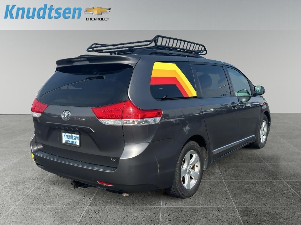 2013 Toyota Sienna LE AAS