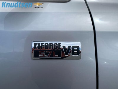 2015 Toyota Tundra SR5 5.7L V8