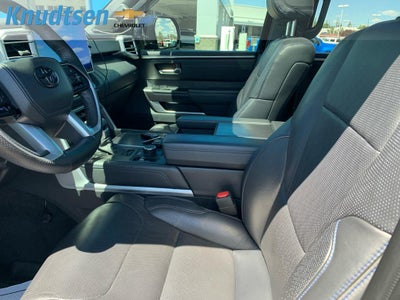 2023 Toyota Tundra Hybrid Platinum