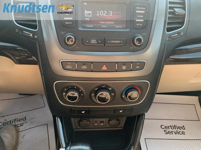 2015 Kia Sorento LX