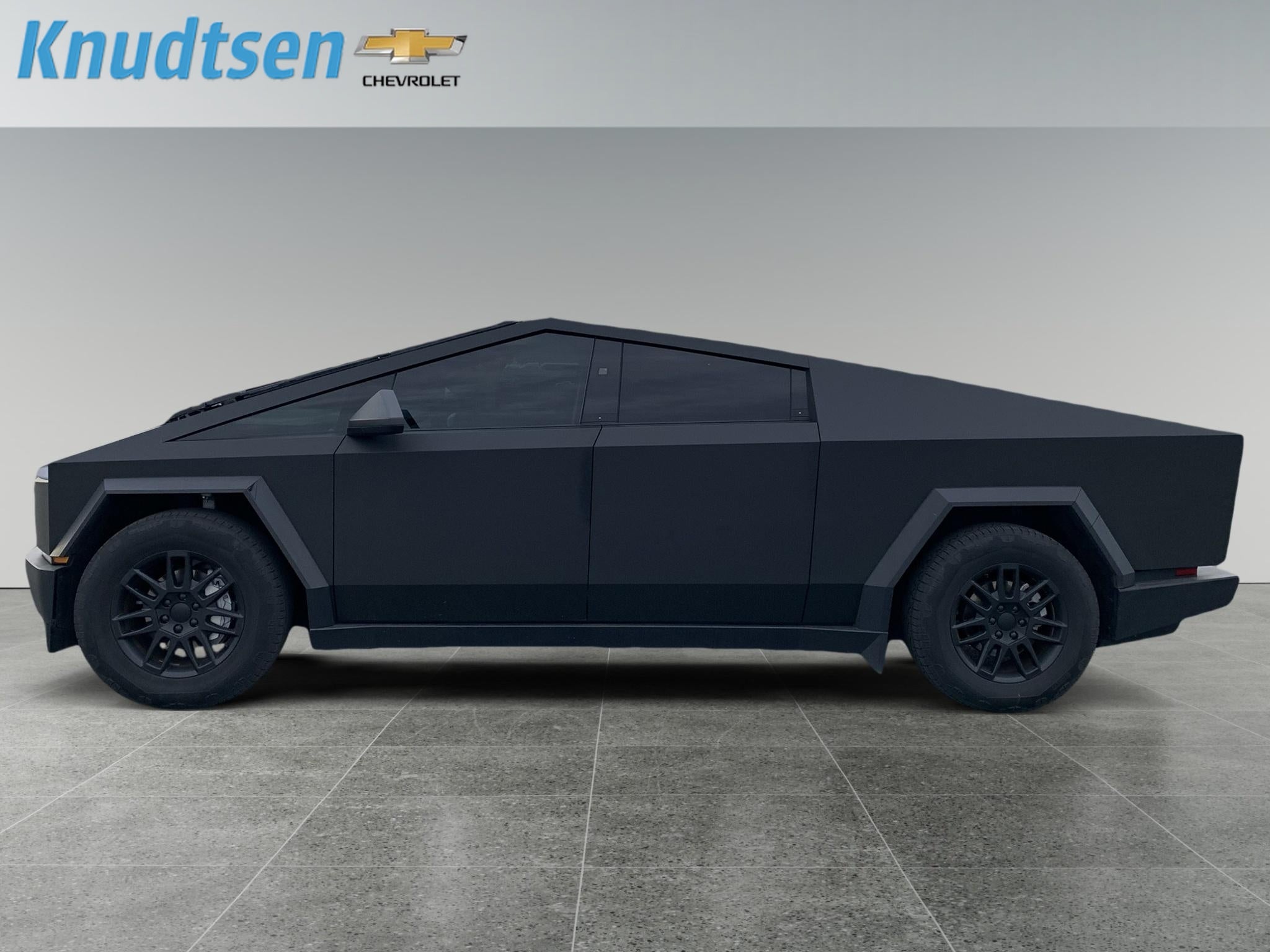 2025 Tesla Cybertruck Cyberbeast