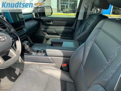 2024 Toyota Sequoia SR5
