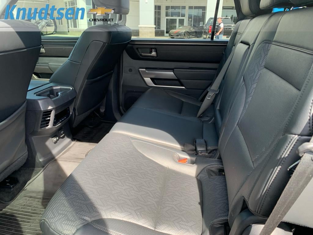 2024 Toyota Sequoia SR5