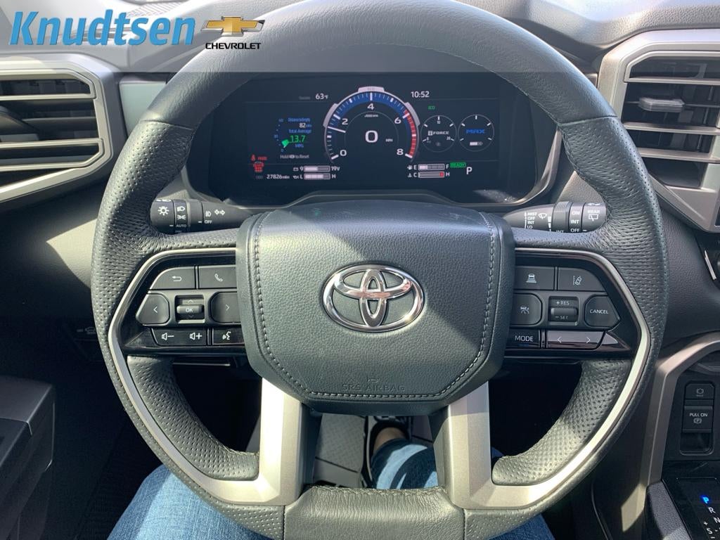 2024 Toyota Sequoia SR5