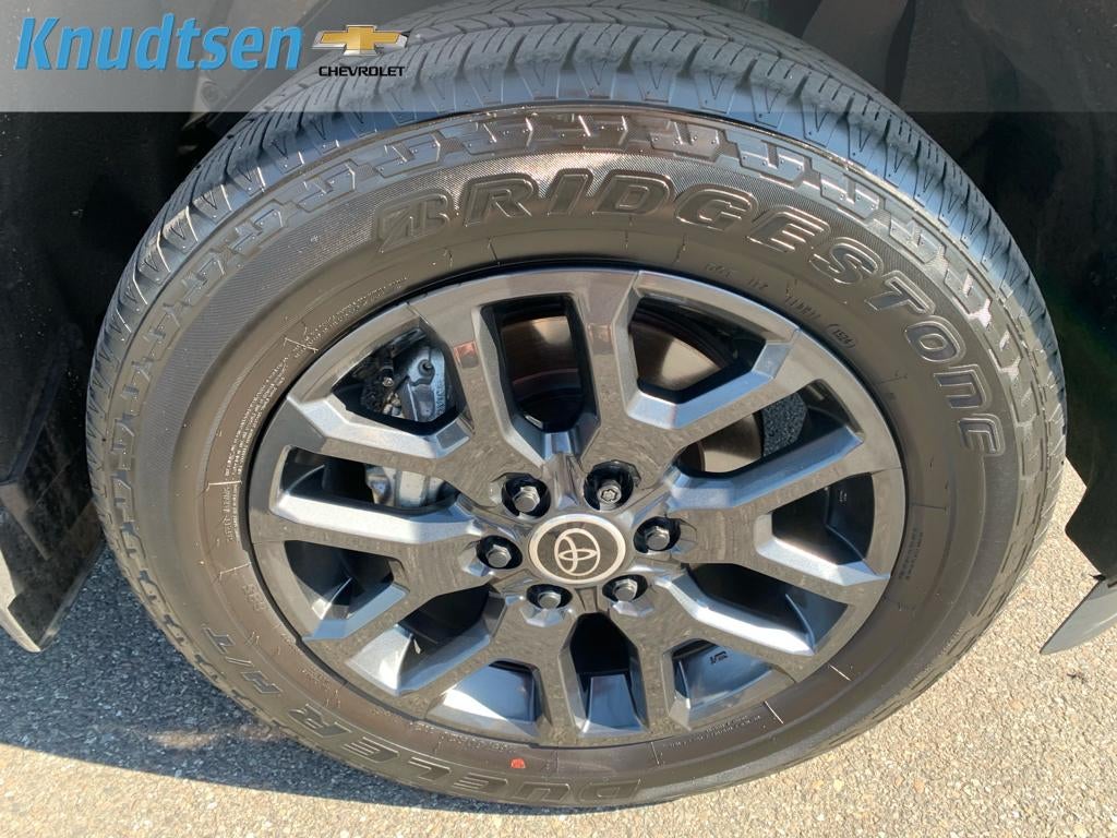 2024 Toyota Sequoia Platinum