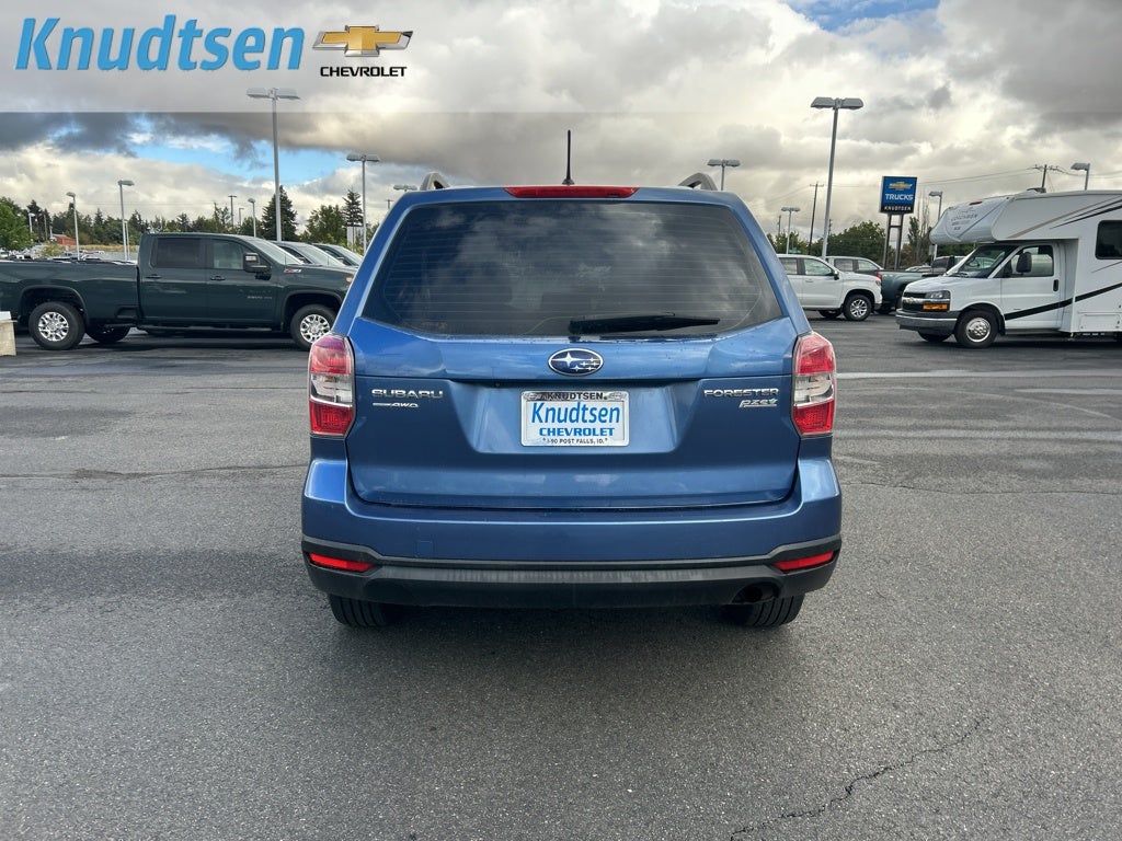 2015 Subaru Forester 2.5i