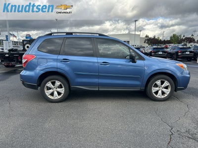 2015 Subaru Forester 2.5i