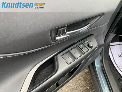 2024 Toyota Venza LE