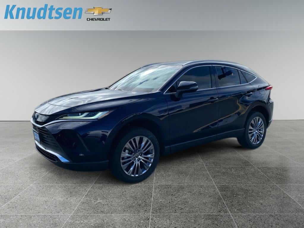 2022 Toyota Venza XLE