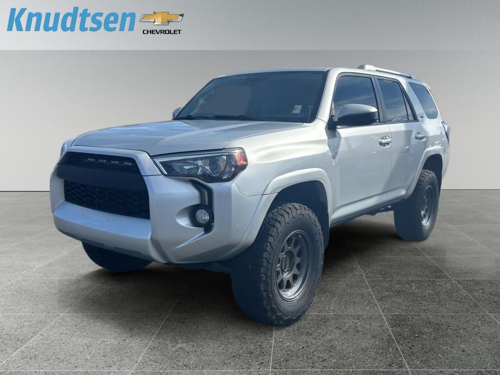 2015 Toyota 4Runner SR5