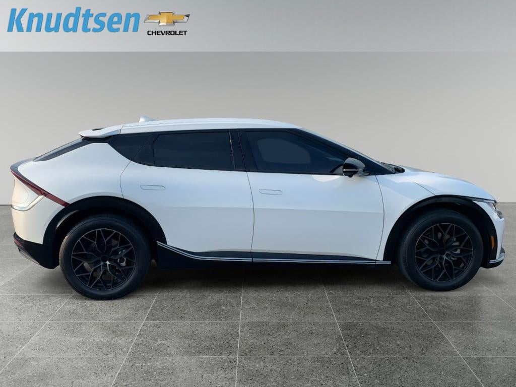 2024 Kia EV6 Wind