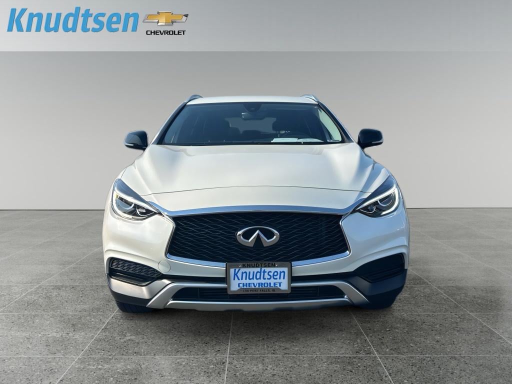 2018 INFINITI QX30 Luxury