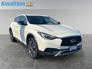 2018 INFINITI QX30 Luxury