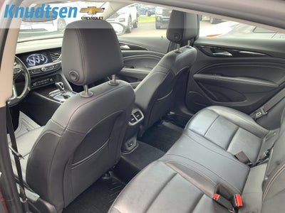 2018 Buick Regal Sportback Essence