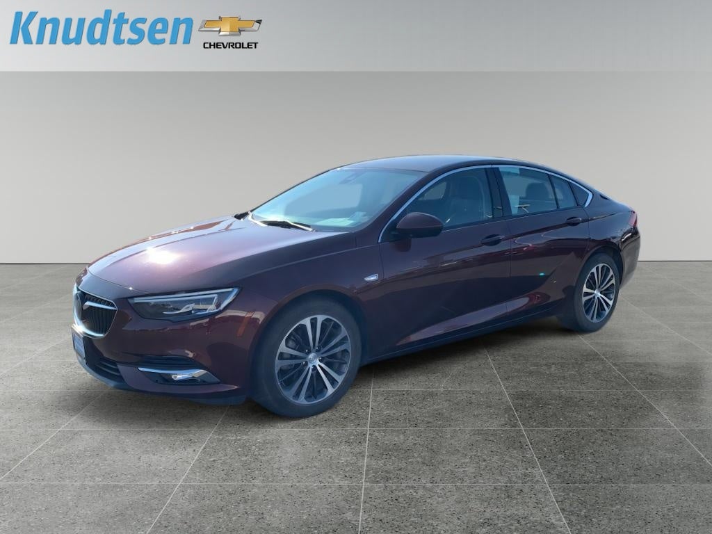 2018 Buick Regal Sportback Essence