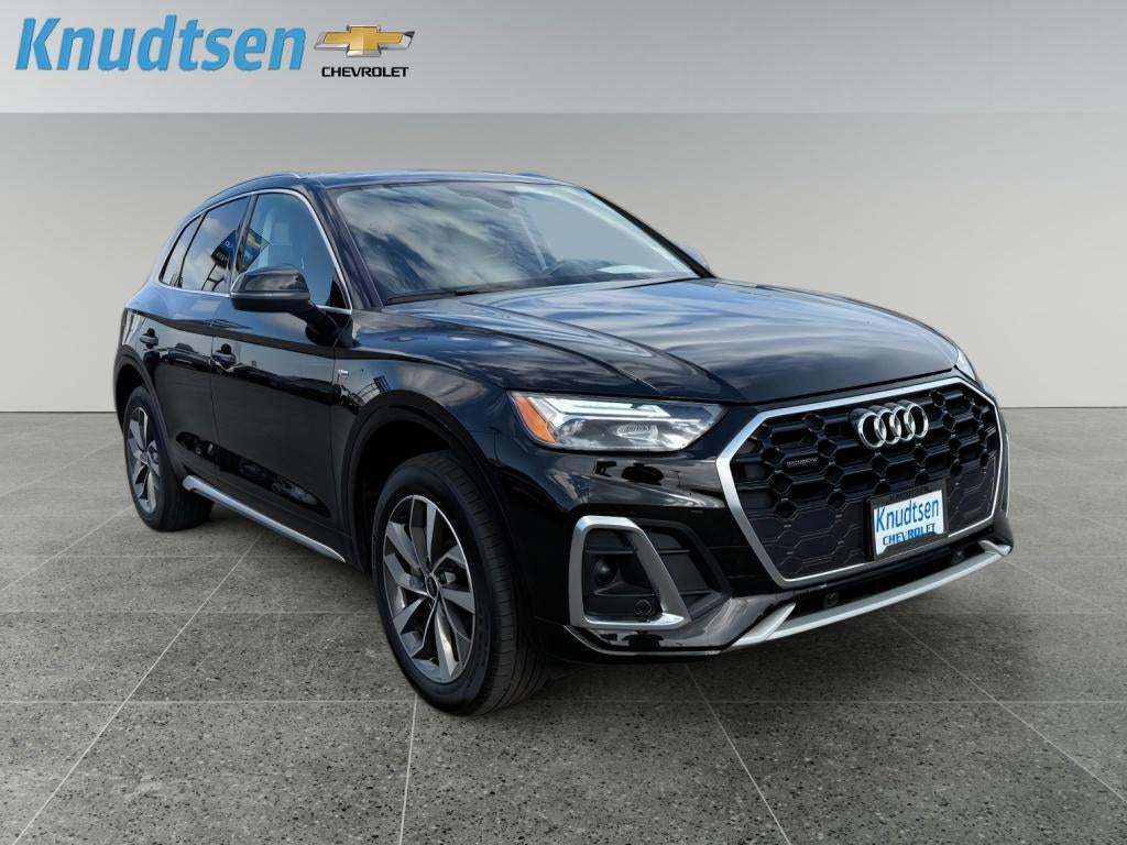 2024 Audi Q5 45 Premium's photo