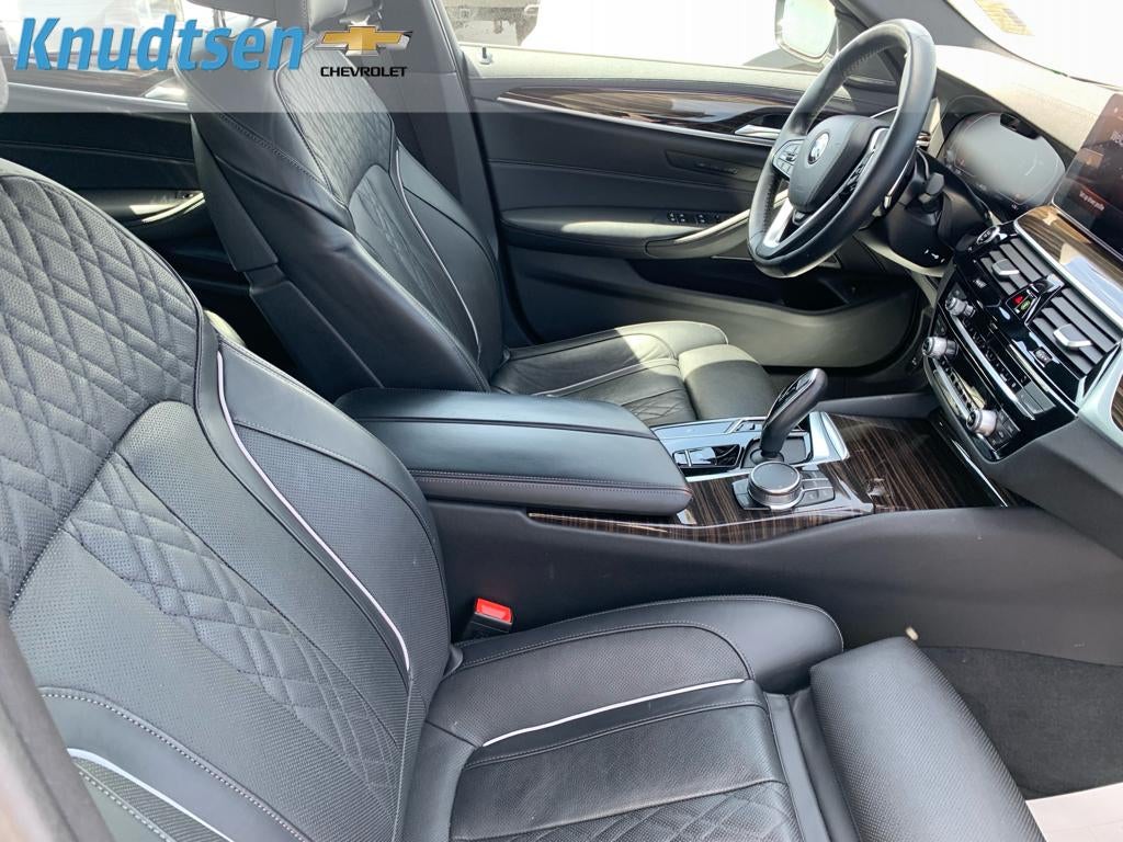 2023 BMW 530 i xDrive