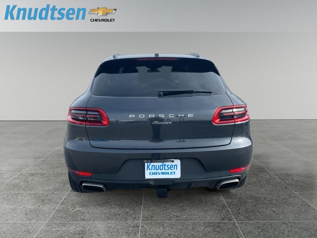 2018 Porsche Macan Base