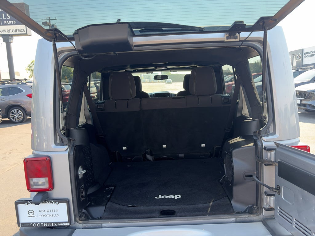 2013 Jeep Wrangler Sahara
