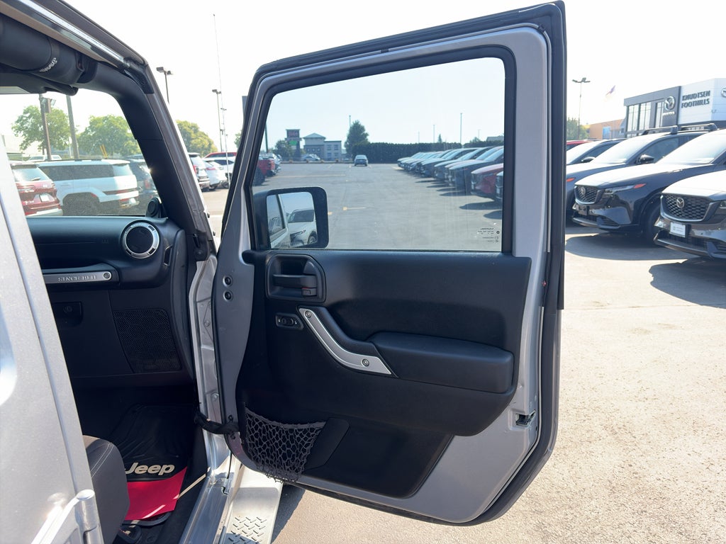 2013 Jeep Wrangler Sahara