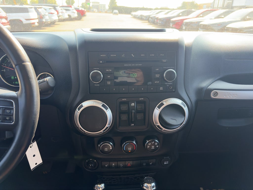 2013 Jeep Wrangler Sahara