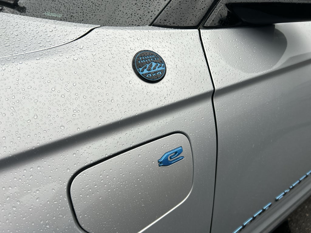 2022 Jeep Grand Cherokee 4xe Trailhawk