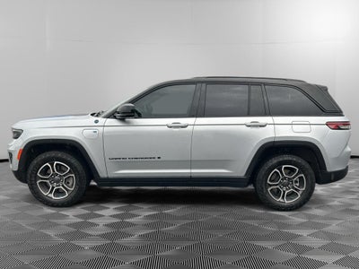 2022 Jeep Grand Cherokee 4xe Trailhawk