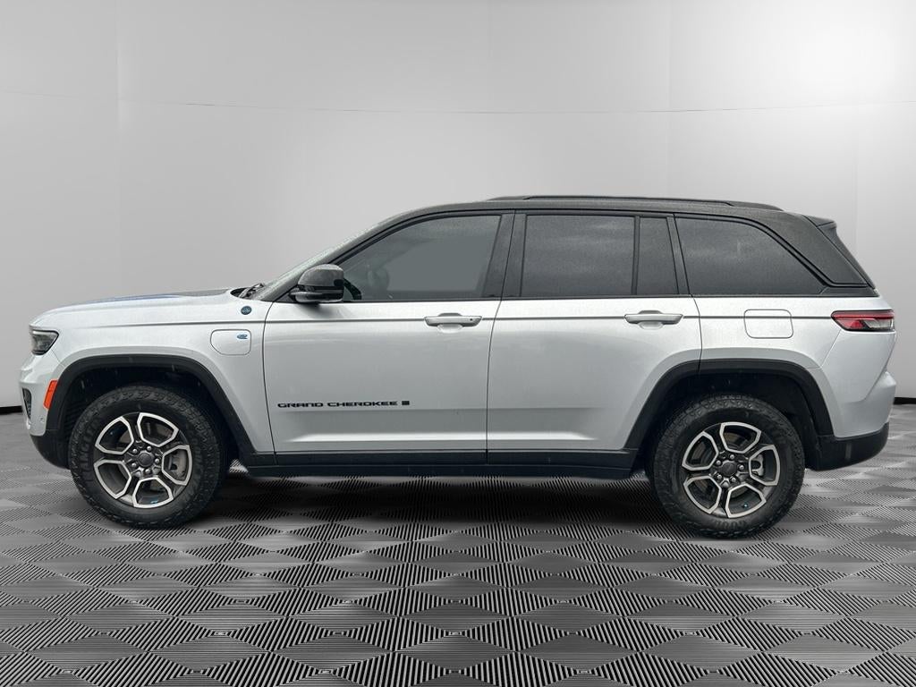 2022 Jeep Grand Cherokee 4xe Trailhawk