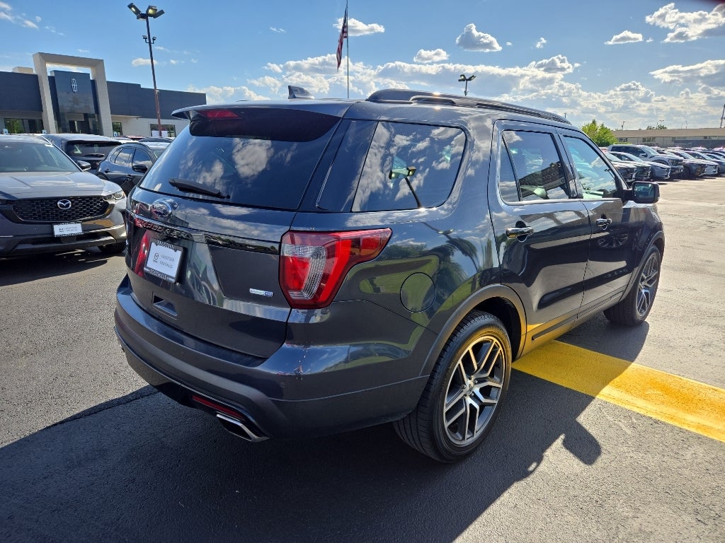 2017 Ford Explorer Sport