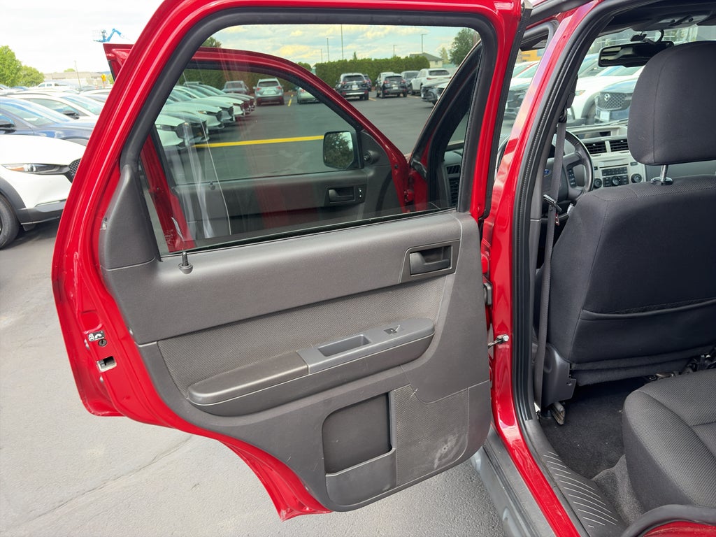 2009 Ford Escape XLT