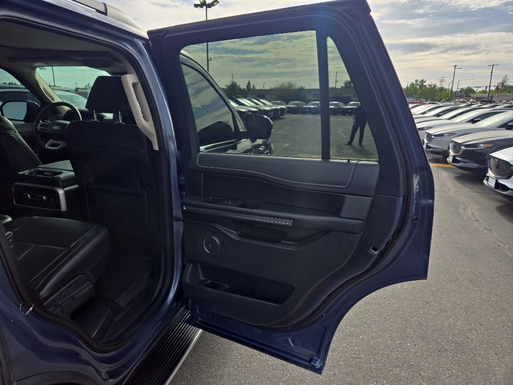 2023 Ford Expedition XLT