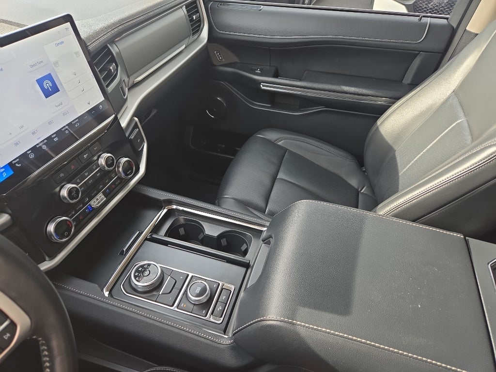 2023 Ford Expedition XLT