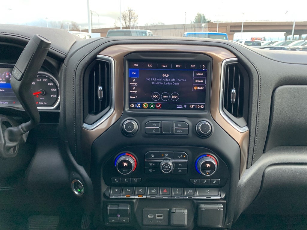 2019 Chevrolet Silverado High Country