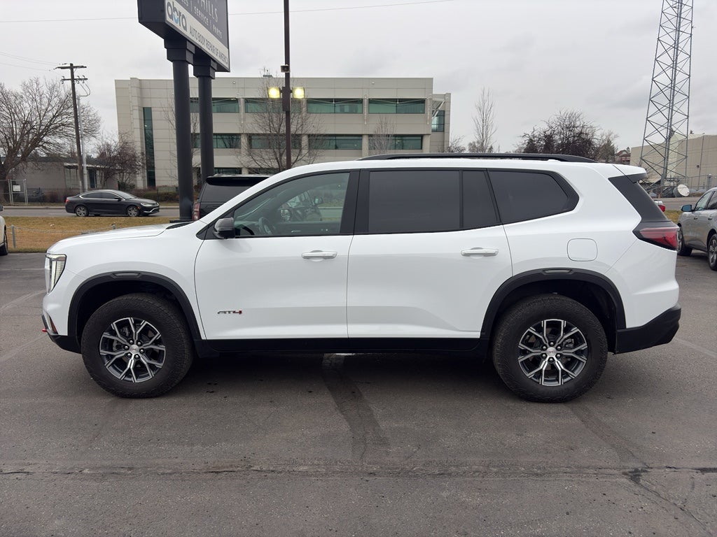 2024 GMC Acadia AWD AT4