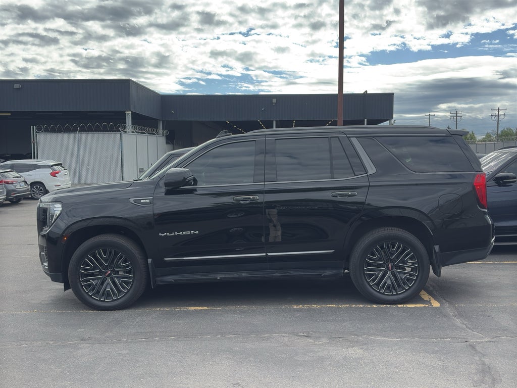 2021 GMC Yukon SLT