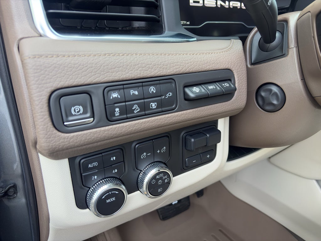 2022 GMC Yukon Denali