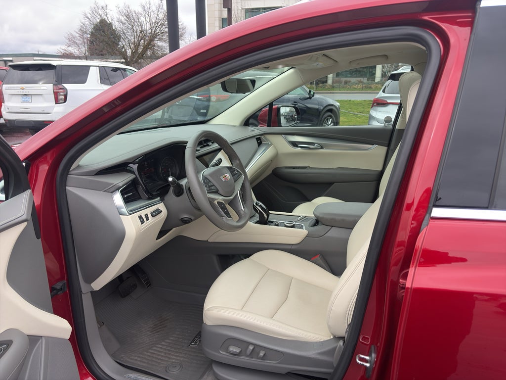 2021 Cadillac XT5 AWD Premium Luxury