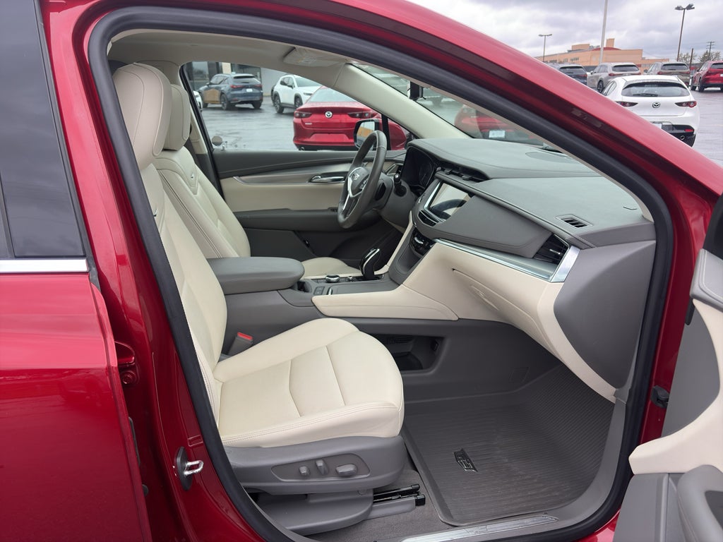 2021 Cadillac XT5 AWD Premium Luxury