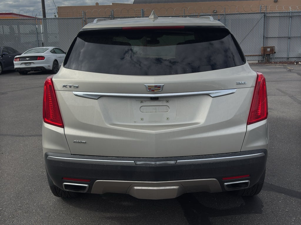2017 Cadillac XT5 Platinum AWD