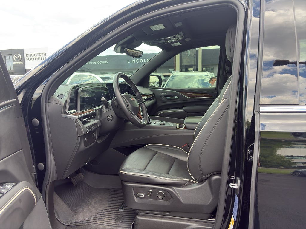 2021 Cadillac Escalade Premium Luxury
