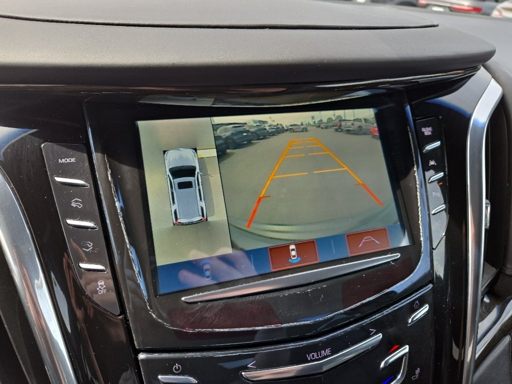 2017 Cadillac Escalade Platinum
