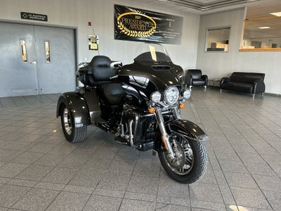 2020 Harley-Davidson FLHTCUTG Base