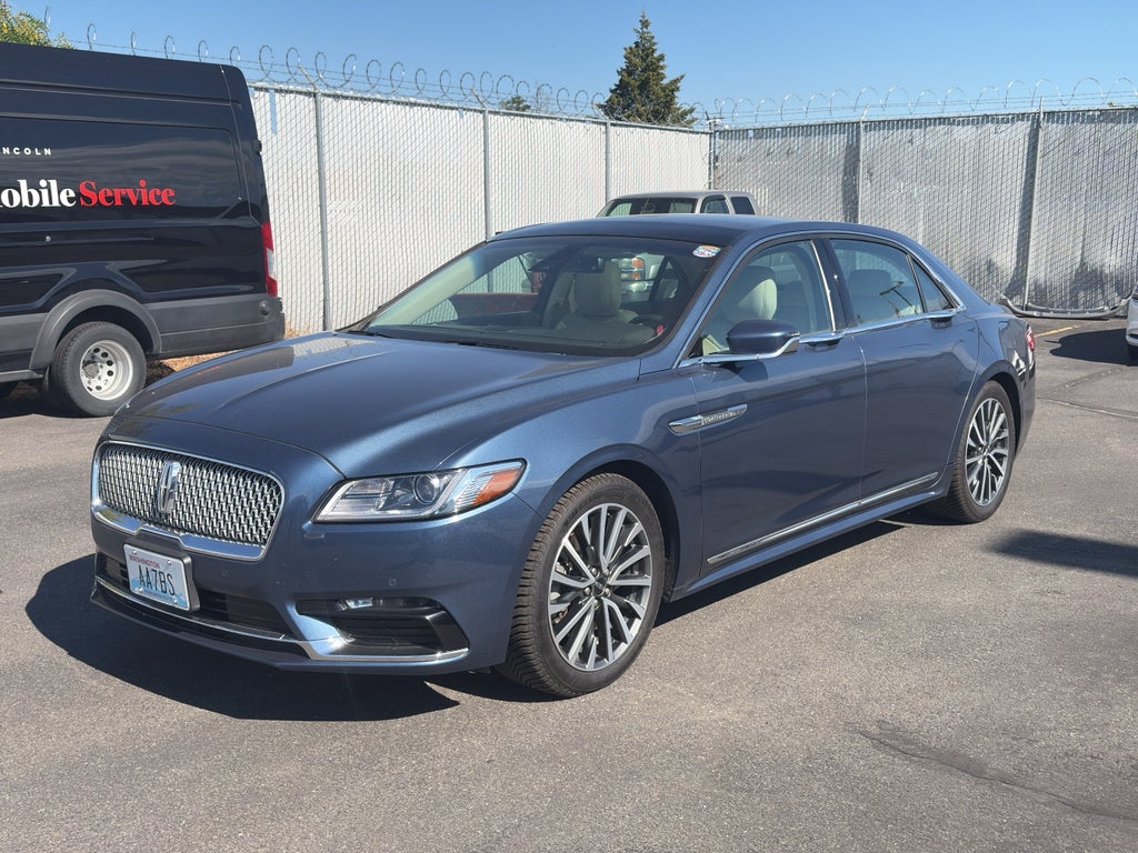2018 Lincoln Continental Select