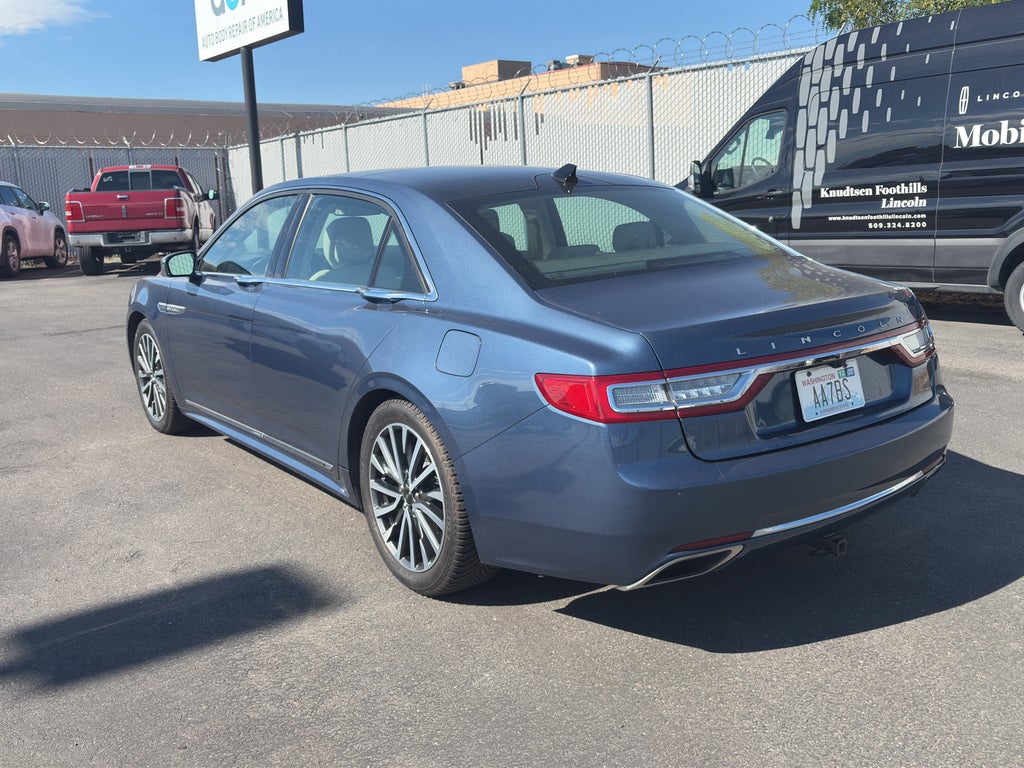 2018 Lincoln Continental Select