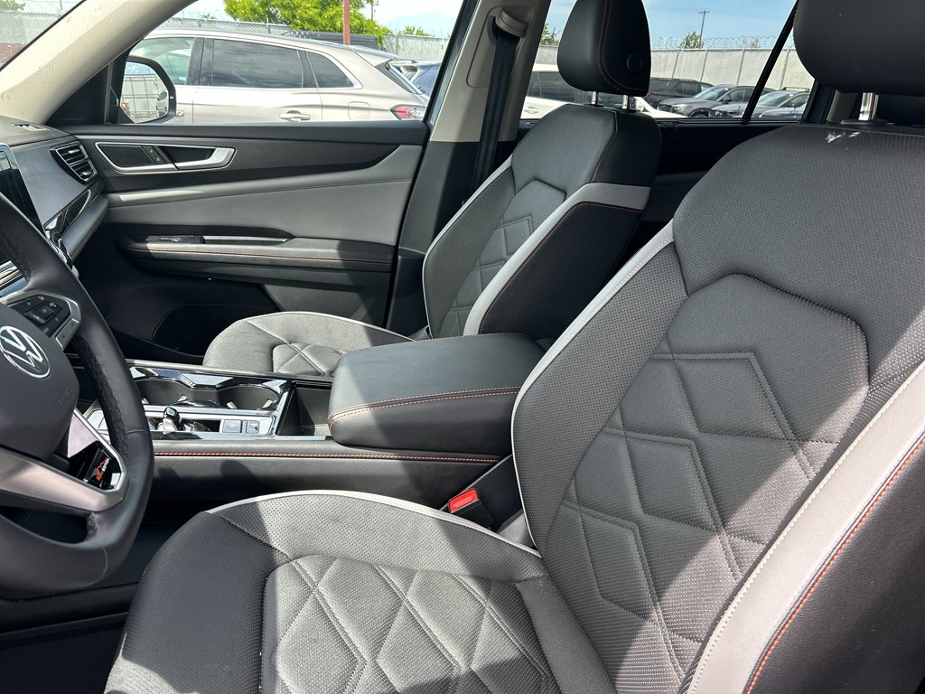 2025 Volkswagen Atlas 2.0T Peak Edition