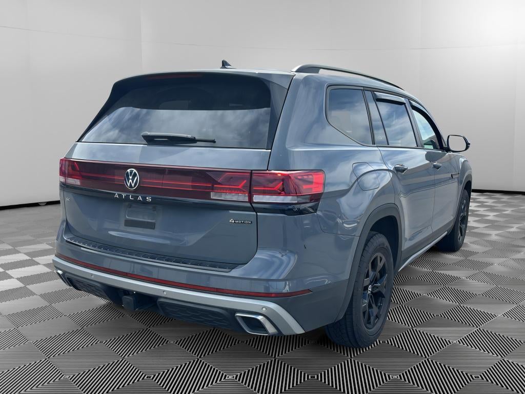 2025 Volkswagen Atlas 2.0T Peak Edition