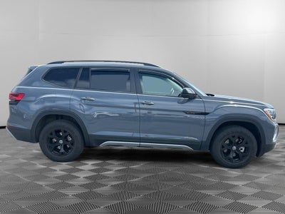 2025 Volkswagen Atlas 2.0T Peak Edition