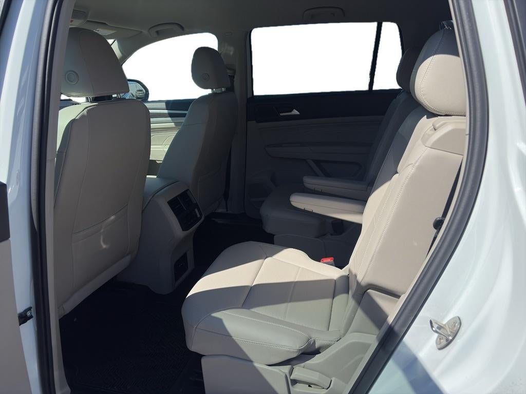 2022 Volkswagen Atlas 2.0T SE w/Technology