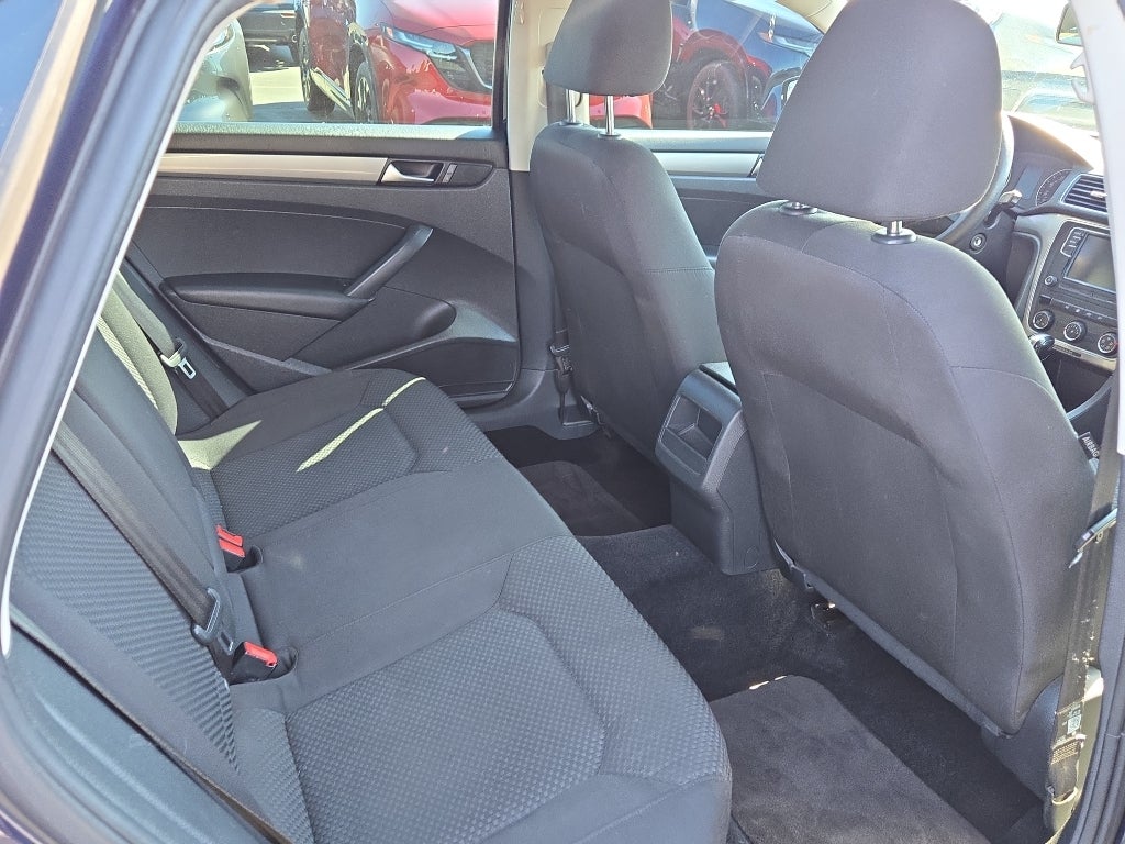 2015 Volkswagen Passat 1.8T S