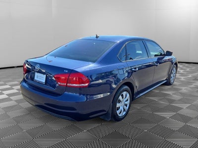 2015 Volkswagen Passat 1.8T S